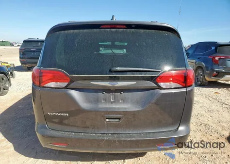 2020 Chrysler Voyager Lxi z USA, uszkodzony, nr VIN 2C4RC1DG2LR144686